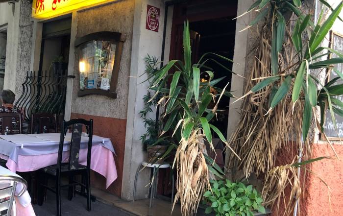 Le Bouche &agrave; Oreille