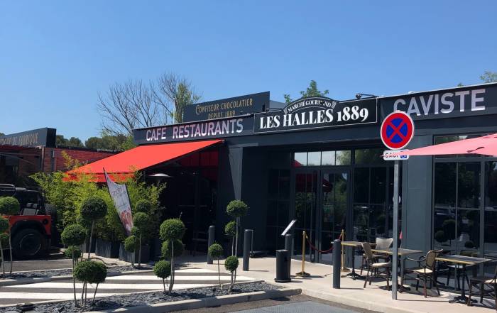 Le Bouche &agrave; Oreille