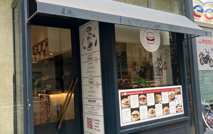 Le Bouche &agrave; Oreille