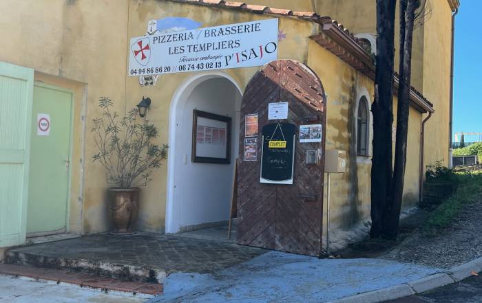 Le Bouche &agrave; Oreille