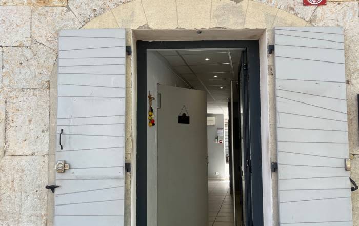 Le Bouche &agrave; Oreille