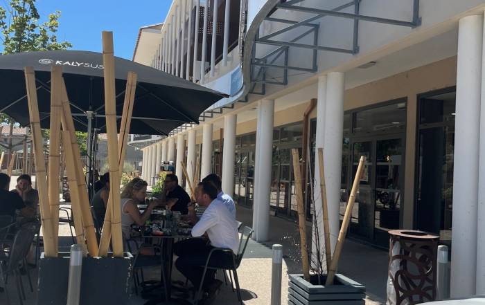 Le Bouche &agrave; Oreille